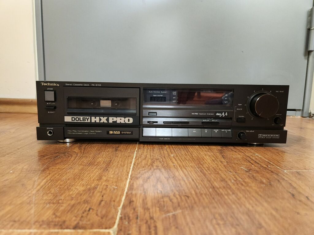 Technics RS-B705 Stereo Cassette Deck (1987-89) - SOOV.ee