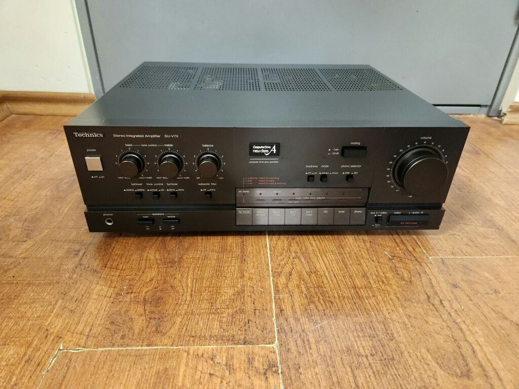 ジャンク品　Technics SU-V7X STEREO AMPLIFIER Technics SU-V7X New Class A Stereo võimendi - SOOV.ee