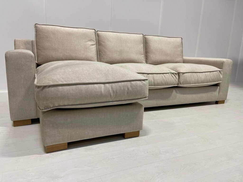 Muudetava nurgaga SKY DELUX SOFT