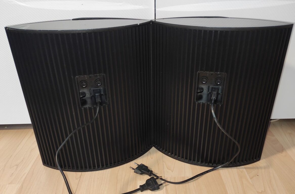 Bang & Olufsen BeoLab 4000 Active Loudspeakers