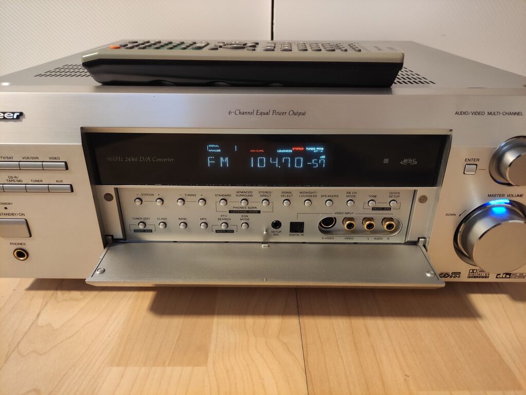 Pioneer VSX-D912  6.1 AV receiver