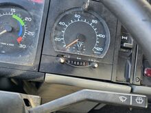 Volvo fl6 буксир