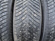 225/60R17 Yokohama ICE GUARD STUD (IG65) 103T XL