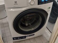 Стиральная машина Electrolux 9 кг