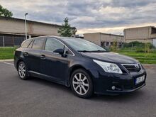 TOYOTA AVENSIS 2.2D 110 kW MANUAAL 2010a