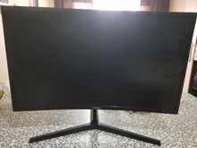 Müün monitori Samsung C27F396FHU