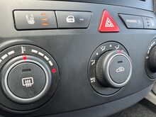 KIA CEED 1,4 80кВт, РЕГ. ОПЛАЧЕНА, ПРОБЕГ 90227 км