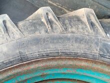 Rehvid velgedega T-40