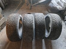 Volkswagen veljed koos naastrehvidega