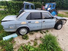 BMW E28 520i 1982, projekt