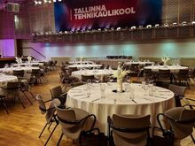 Peoinventari rent: klaasid, nõud, lauad, telgid