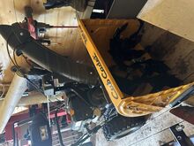 Lumefrees Cub Cadet XS2 61 SWE