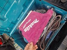 Ленточная шлифовальная машина Makita 9403