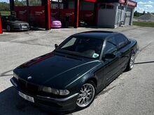 BMW 730 E38