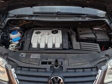 Volkswagen Touran 1.9TDI 77kW, 6-k manu_LS 230t km