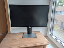 Монитор Dell UltraSharp U2419HC с зарядкой по USB-C