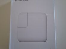 APPLE POWER ADAPTER