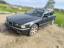 E38 728i manuaal varuosad.