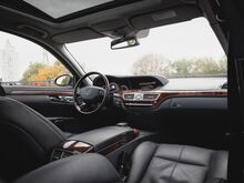 Mercedes-Benz S550 пакет AMG, регистрационный сбор оплачен