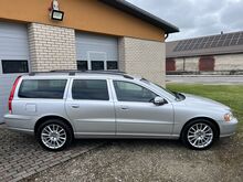 NELIKVEOLINE Volvo V70 2.4 D5 136kw, LISASOOJENDUS