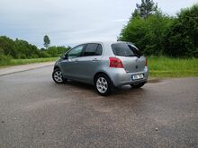 Toyota Yaris 1.3 64KW, 2006.a. 146 000