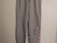 Tüdrukute hallid Adidas dressid s XS.