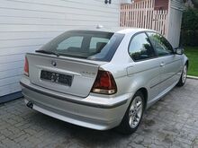 BMW 325ti