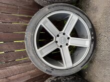 22” KMC veljed koos Roadx rehvidega