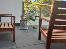2 × suurt puidust lounge-stiilis tugitooli istmepa