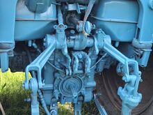 TRAKTOR MTZ-80