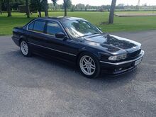 BMW 740i E38 4.4 210kw V8 bensiin automaat
