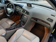 Volvo S60 Facelift 2,4 D5 120kw, Üv 05.2027