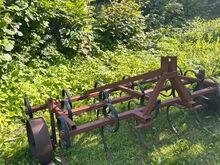 Müüa töökorras traktor T-25 koos haakeriistadega