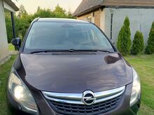 Opel Zafira D