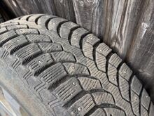 5x114,3 R16 veljed koos 225/70R16 naastrehvidega