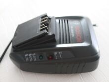 Bosch, Hitach akulaadija Li-ion akudele, originaal