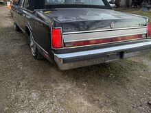 Lincoln Town Car