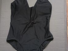 Ujumistrikoo Adidas