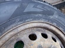 MB Vito шипованные Nokian Nordman на штампованных дисках