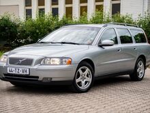 Volvo V70 2.4 D5 120кВт Momentum