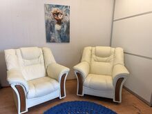 Belluse nahast tugitoolid