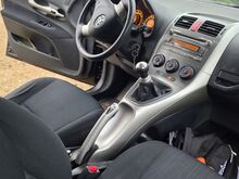 Toyota Auris 1.4 71kw, manu, 2008.a.