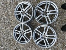 5x114,3 R18