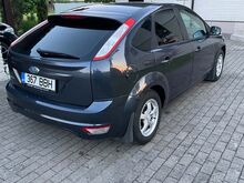 Ford Focus 1,6 Bensiin 74kw, Kaasa naastrehvid