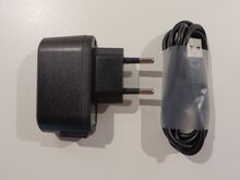 UUS  micro USB laadija + kaabel