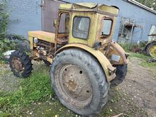 TRAKTOR T-40AP (lisaaeglustiga)