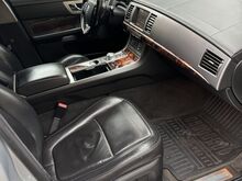Jaguar XF  3,0i V6 177kw 2008a