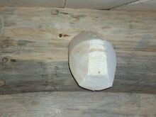 Скамья из бревна