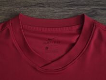 Nike Dri-FIT treeningsärk suuruses M