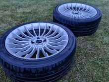 Alpina R20 veljed koos rehvidega 5x120_72,5